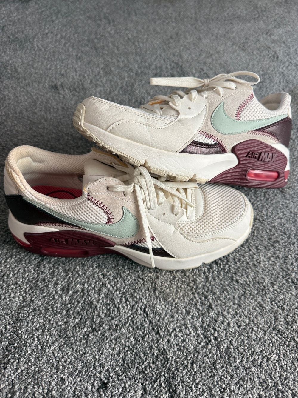 Nike Air Max Excee Sail Dark Beetroot Sneakers Women’s Size 8